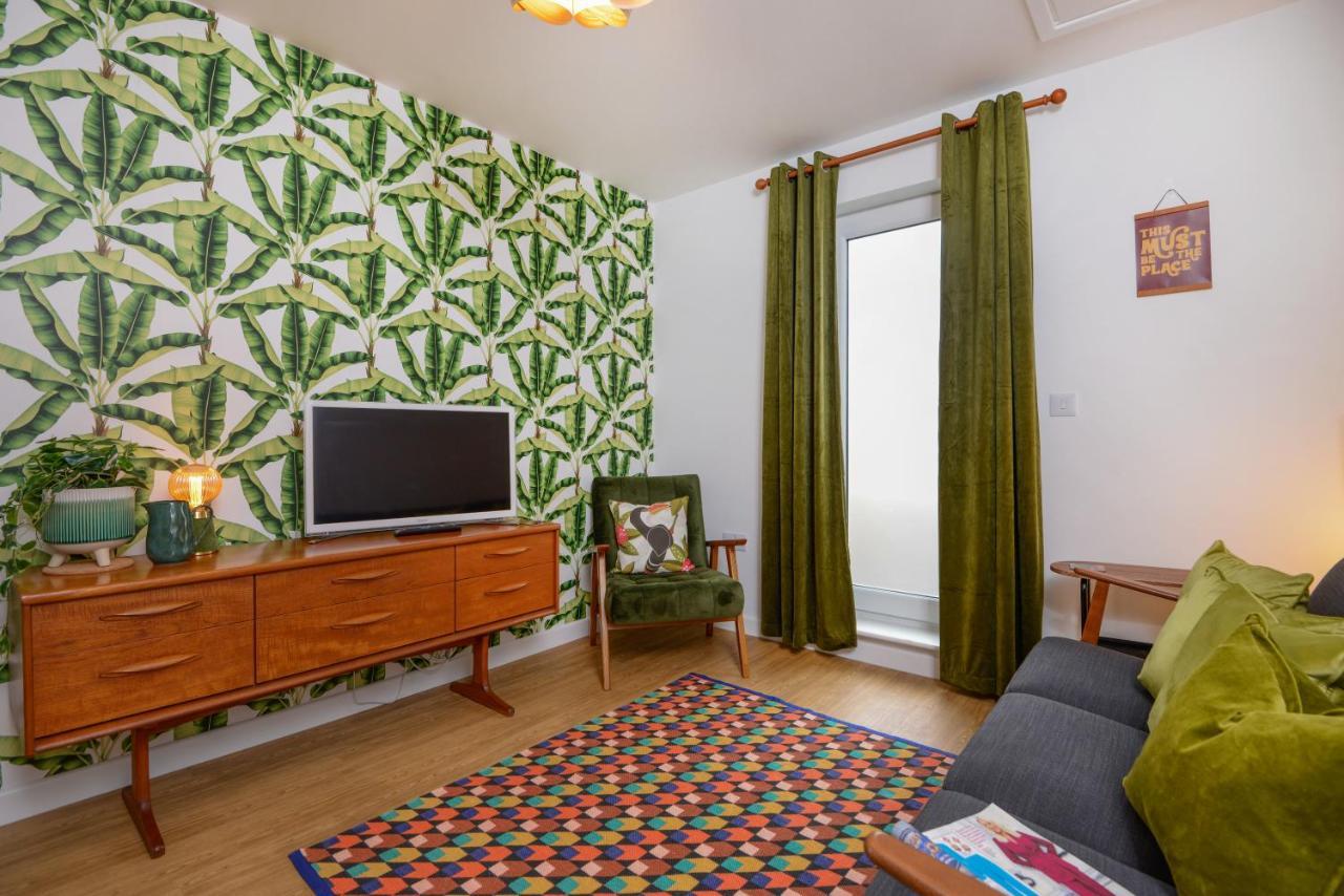 Apartment Two - Private Car Park, Comfortable And Well Equipped - By Ocean City Retreats Plymouth Zewnętrze zdjęcie