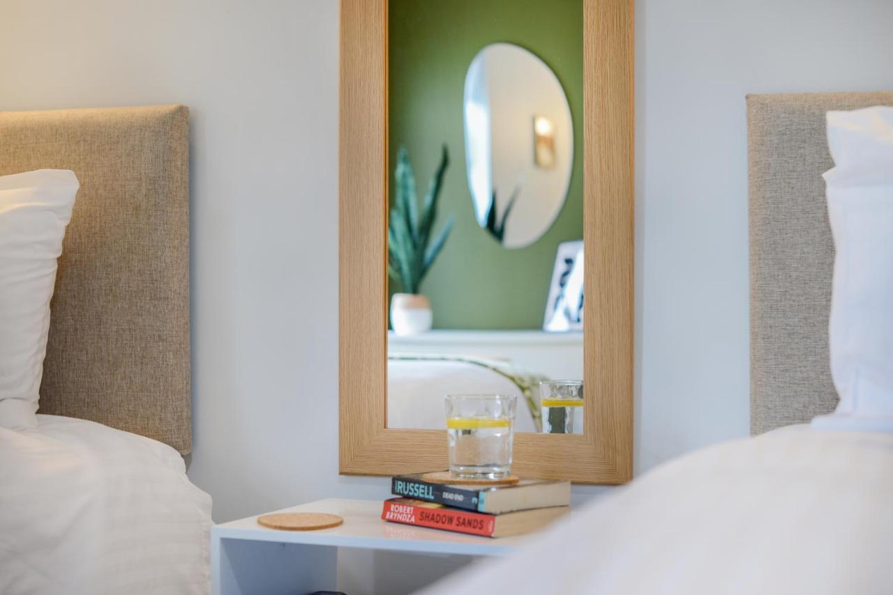 Apartment Two - Private Car Park, Comfortable And Well Equipped - By Ocean City Retreats Plymouth Zewnętrze zdjęcie